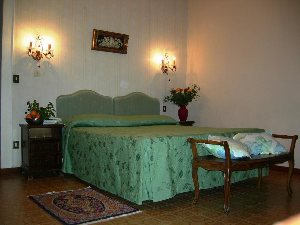 Hotel Villa San Donino Città di Castello Camera foto